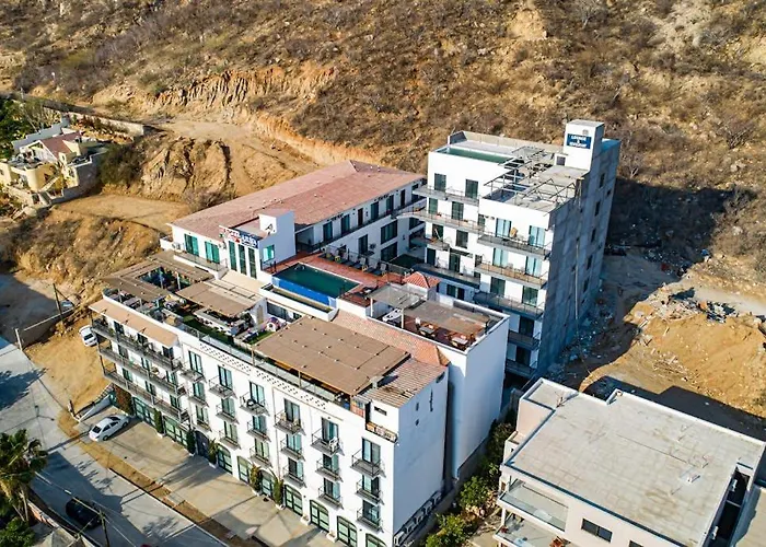 Ferienhaus Morgan Residences 603 At Boutique With Pool, Gym & Cabo San Lucas