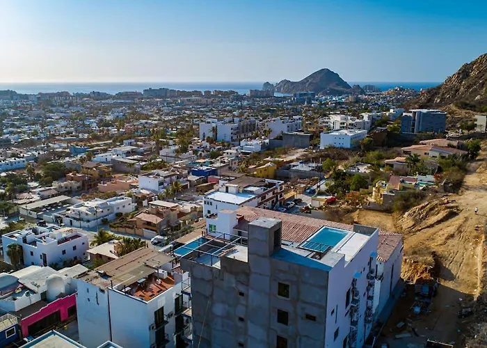 Ferienhaus Morgan Residences 603 At Boutique With Pool, Gym & Cabo San Lucas